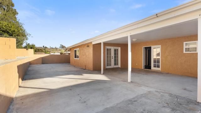 465 Meadowbrook Drive, San Diego, CA 92114