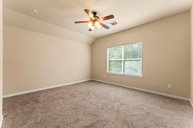18 Umbria, The Woodlands, TX 77382
