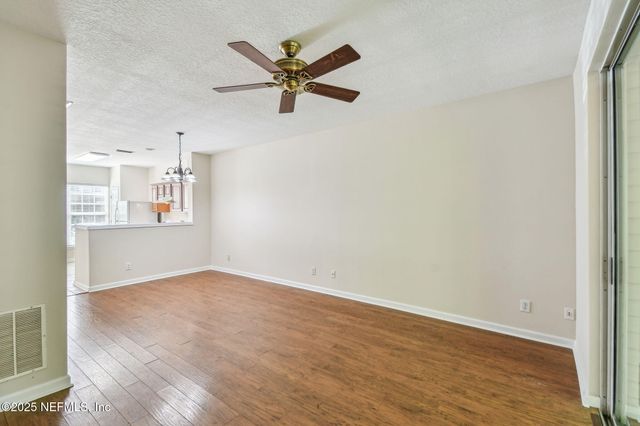 3542 LONE TREE Lane, Jacksonville, FL 32216
