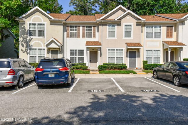 3542 LONE TREE Lane, Jacksonville, FL 32216