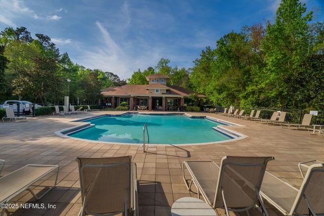 3542 LONE TREE Lane, Jacksonville, FL 32216