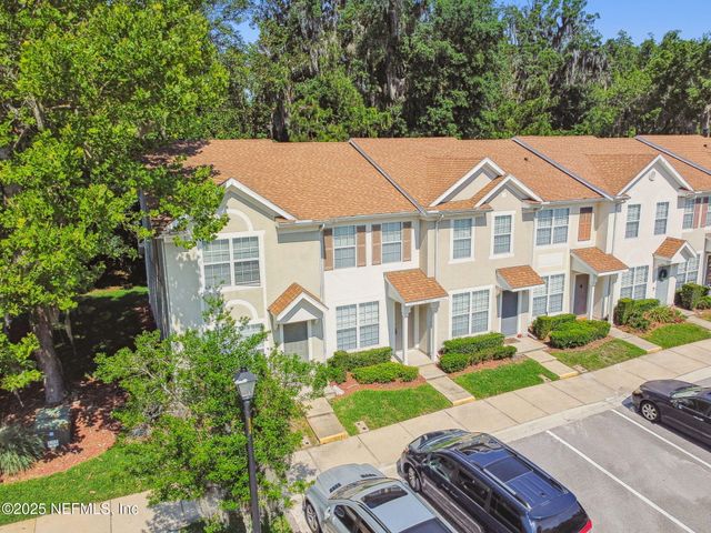 3542 LONE TREE Lane, Jacksonville, FL 32216
