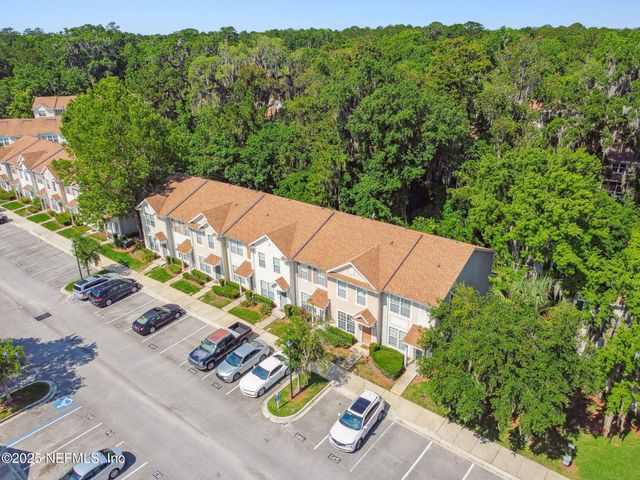 3542 LONE TREE Lane, Jacksonville, FL 32216