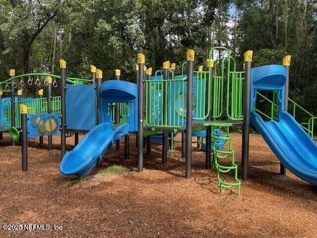 3542 LONE TREE Lane, Jacksonville, FL 32216