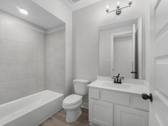 1131 Watermont Drive, Missouri City, TX 77459