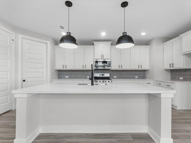 1131 Watermont Drive, Missouri City, TX 77459