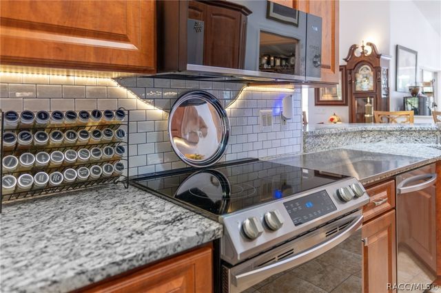 507 E Gilchrist Court, Hernando, FL 34442