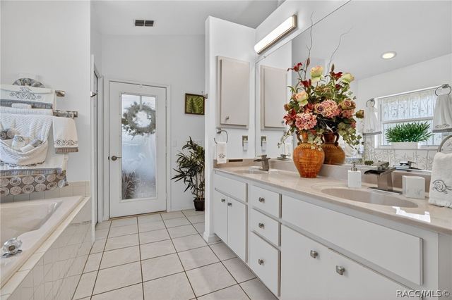 507 E Gilchrist Court, Hernando, FL 34442