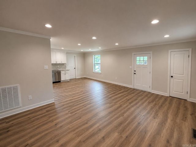 600 S Maple Street, Little Rock, AR 72205