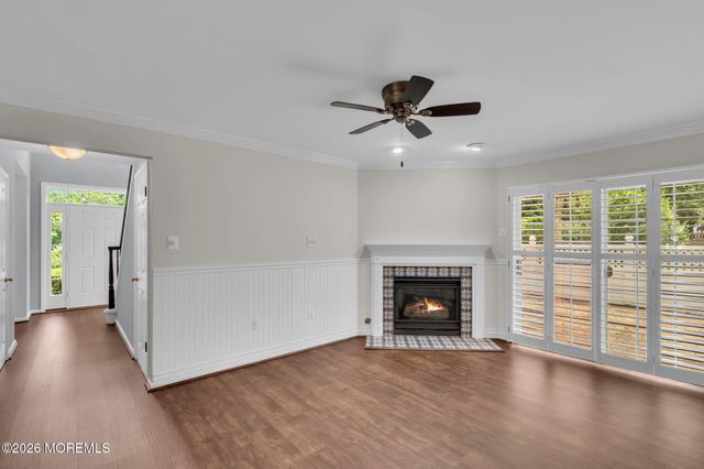 11 S Manor Court, Wall, NJ 07719