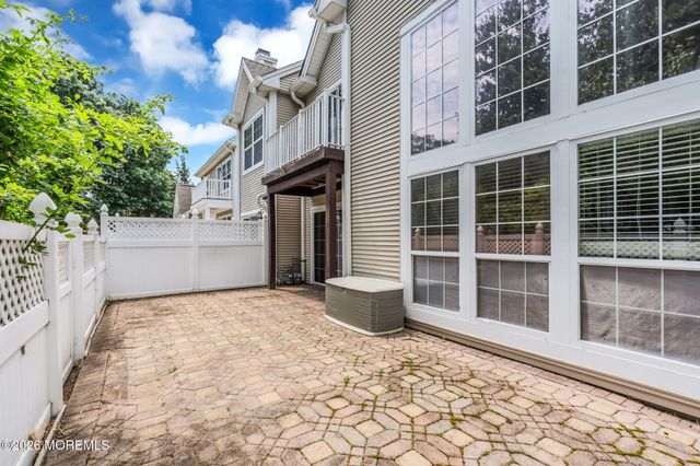 11 S Manor Court, Wall, NJ 07719