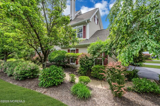 11 S Manor Court, Wall, NJ 07719