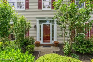 11 S Manor Court, Wall, NJ 07719
