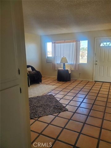 5566 Daisy, Twentynine Palms, CA 92277