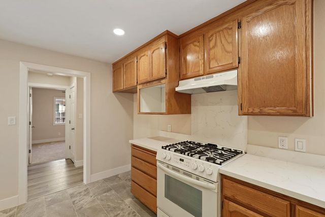 2555 W Sonoma Ave, Stockton, CA 95204