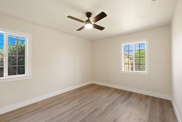 2555 W Sonoma Ave, Stockton, CA 95204