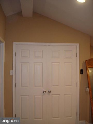160 LEVERING ST, Philadelphia, PA 19127