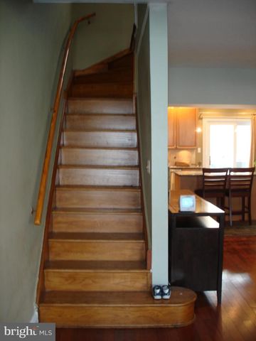 160 LEVERING ST, Philadelphia, PA 19127