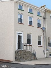 160 LEVERING ST, Philadelphia, PA 19127