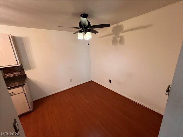 231 West Horizon Ridge Parkway 1421, Henderson, NV 89012
