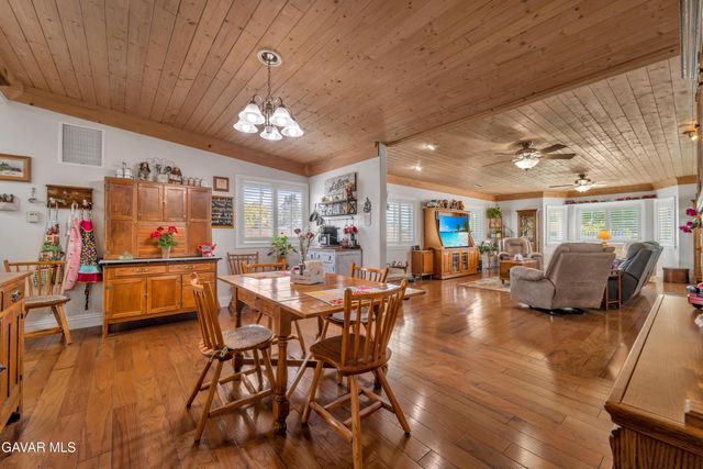 43516 W 18th Street, Lancaster, CA 93534