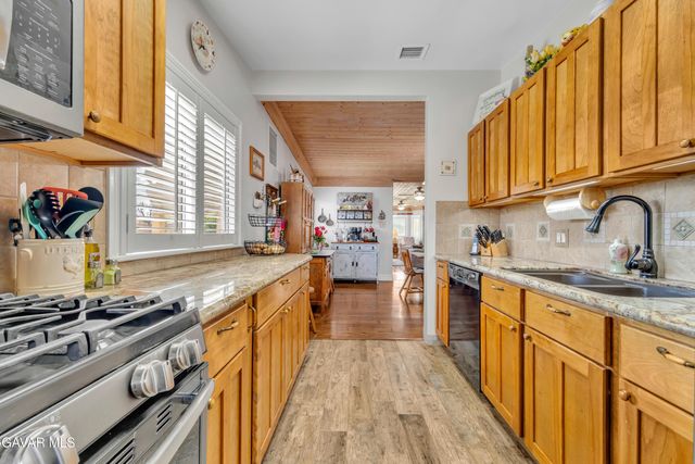 43516 W 18th Street, Lancaster, CA 93534