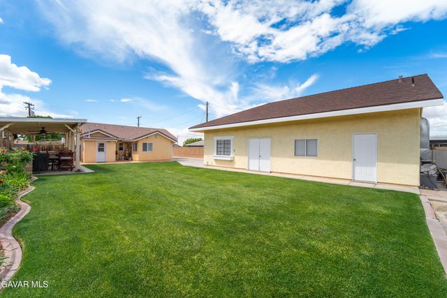 43516 W 18th Street, Lancaster, CA 93534