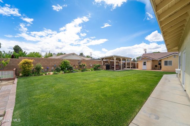 43516 W 18th Street, Lancaster, CA 93534