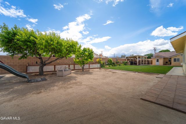 43516 W 18th Street, Lancaster, CA 93534