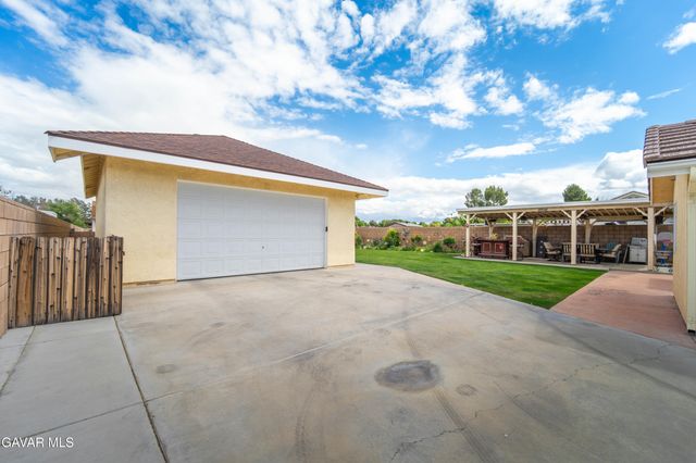 43516 W 18th Street, Lancaster, CA 93534