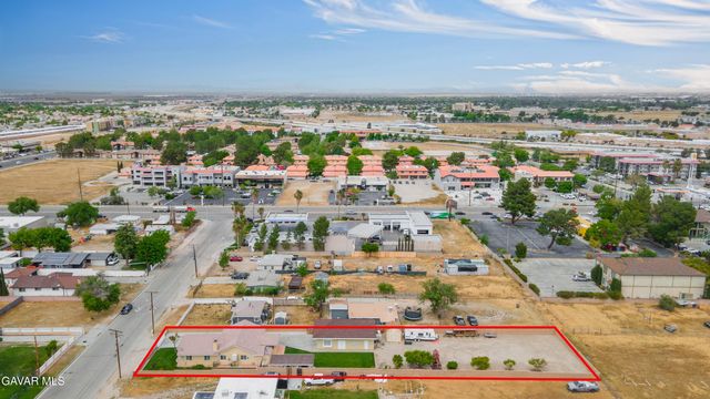 43516 W 18th Street, Lancaster, CA 93534