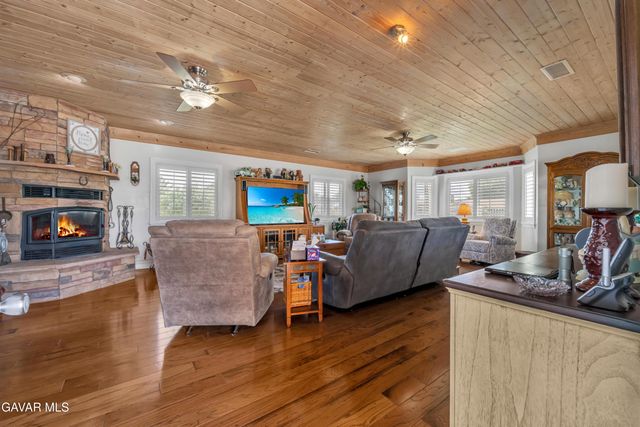 43516 W 18th Street, Lancaster, CA 93534