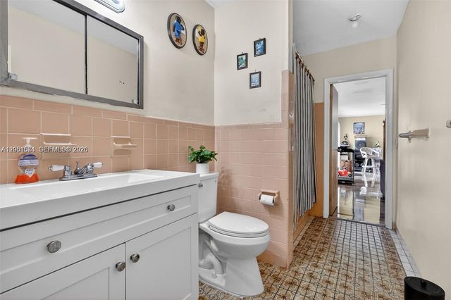 6861 SW 1st Court, Pembroke Pines, FL 33023