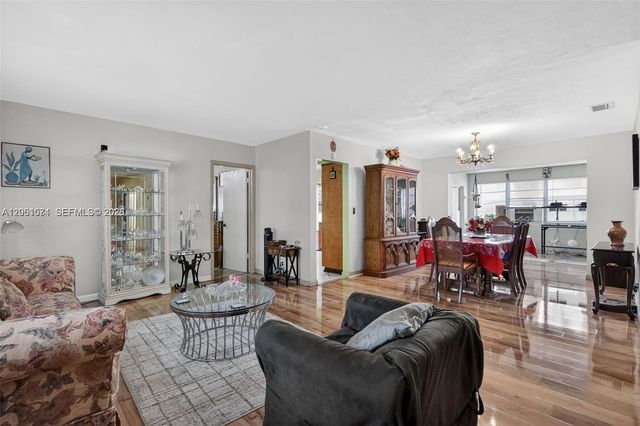 6861 SW 1st Court, Pembroke Pines, FL 33023