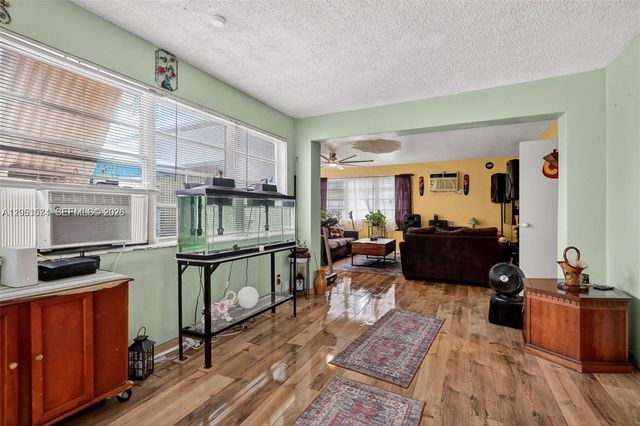 6861 SW 1st Court, Pembroke Pines, FL 33023
