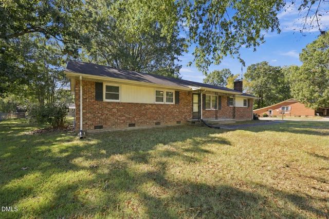 208 Aloha Drive, Graham, NC 27253