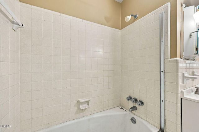 208 Aloha Drive, Graham, NC 27253