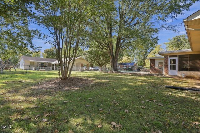 208 Aloha Drive, Graham, NC 27253