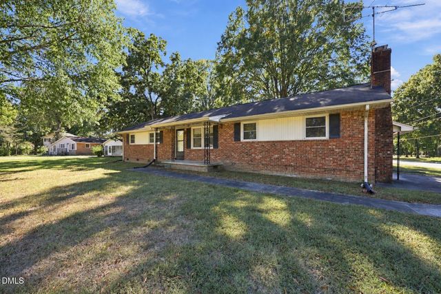208 Aloha Drive, Graham, NC 27253