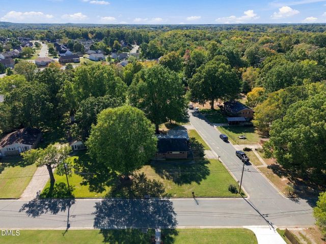 208 Aloha Drive, Graham, NC 27253