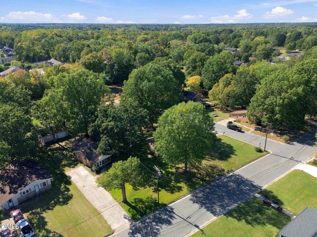 208 Aloha Drive, Graham, NC 27253