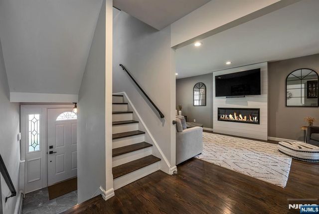 44 Pavonia Avenue, Emerson, NJ 07630