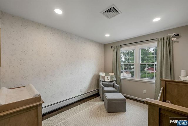 44 Pavonia Avenue, Emerson, NJ 07630