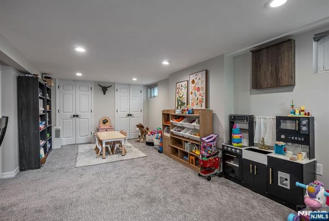 44 Pavonia Avenue, Emerson, NJ 07630