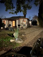 261 N Oak Avenue, Pasadena, CA 91107