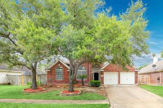 1807 River Trail, Sugar Land, TX 77479