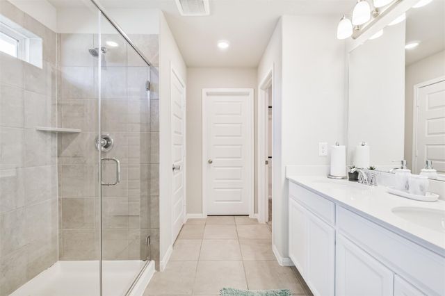 17465 Buckeye Branch, Conroe, TX 77385