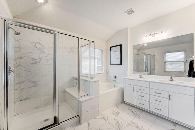 12511 Stablewood Cove Circle, Houston, TX 77044
