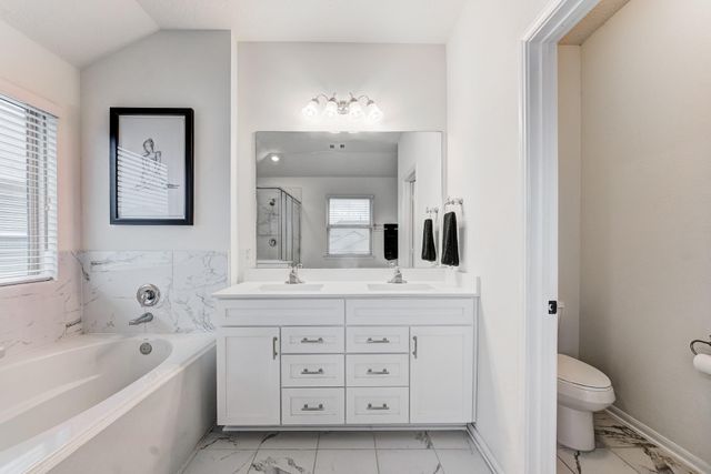 12511 Stablewood Cove Circle, Houston, TX 77044