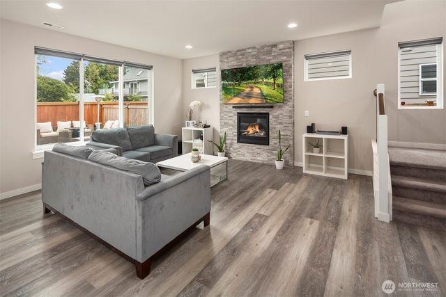 7629 61st Drive NE, Marysville, WA 98270